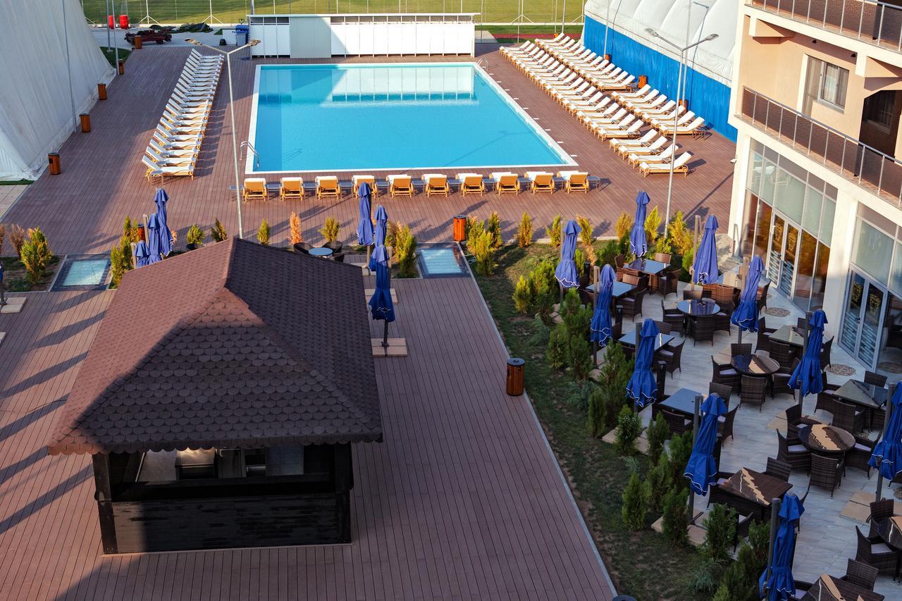 Premium Wellness Institute Hotell Bukarest Exteriör bild