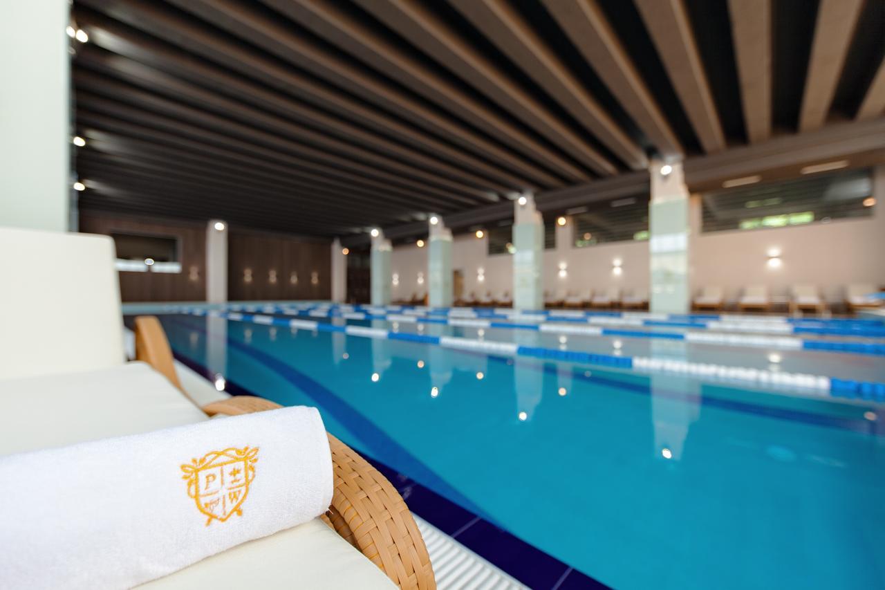 Premium Wellness Institute Hotell Bukarest Exteriör bild