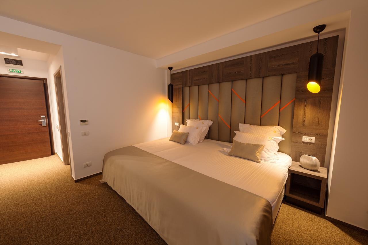 Premium Wellness Institute Hotell Bukarest Exteriör bild