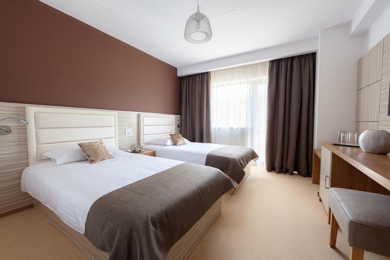 Premium Wellness Institute Hotell Bukarest Exteriör bild